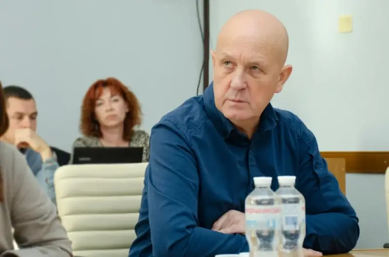 Депутат Кіровоградської облради склав мандат за власним бажанням