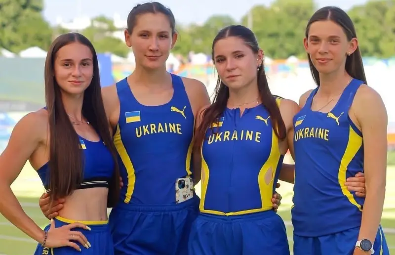 Анна Карандукова з Кропивницького виборола золото та срібло на юніорському чемпіонаті України